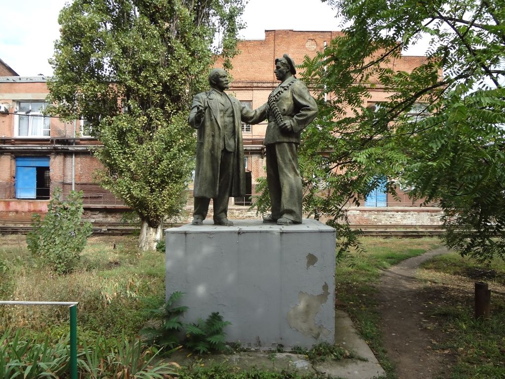 Малыш очень активный в год Малыш очень активный в год