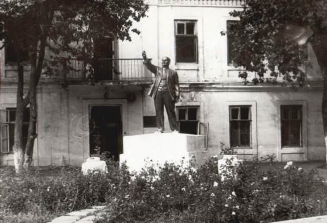 51 больница москва главврач